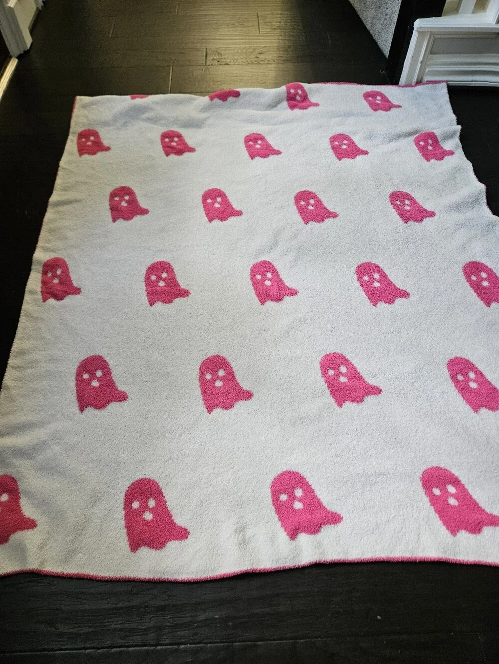 Cupcakes And Cashmere Halloween Pink Ghost Plush Throw Blanket